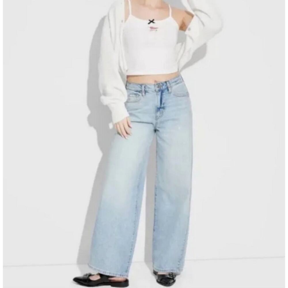 Wild Fable High Rise Baggy Light Blue Denim Jeans - Size 00/R - Preowned